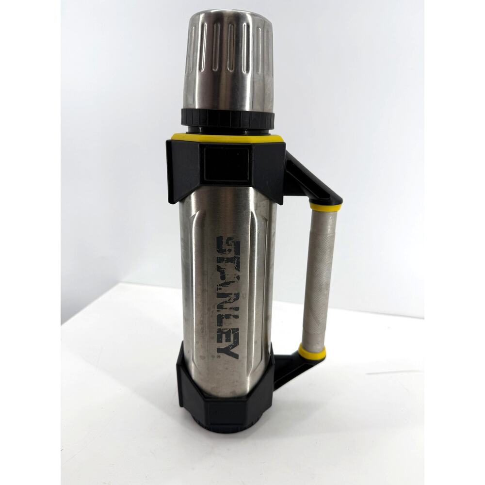 Stanley Aladdin 1 Quart Thermos Vacuum Bottle Stainless Steel Work Camping 14 In